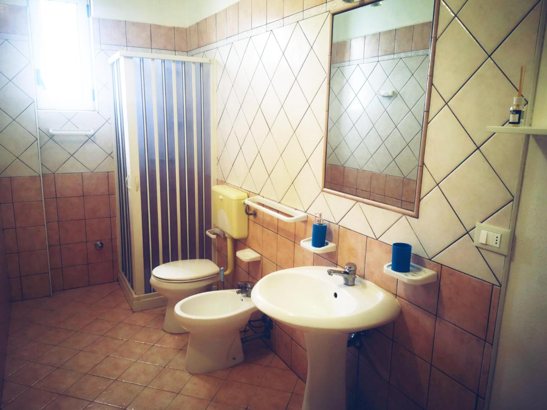 B&B Tobia'S House Giuggianello Bagian luar foto